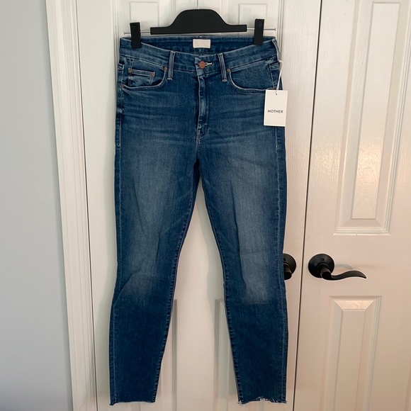 MOTHER DENIM “the looker” ankle fray jeans - Picture 1 of 6